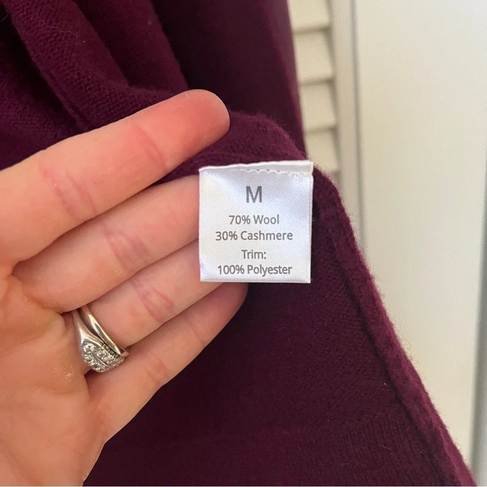 Bruno Magli Burgundy Cashmere Wool Blend Cardigan Sweater Sz M - Picture 8 of 8